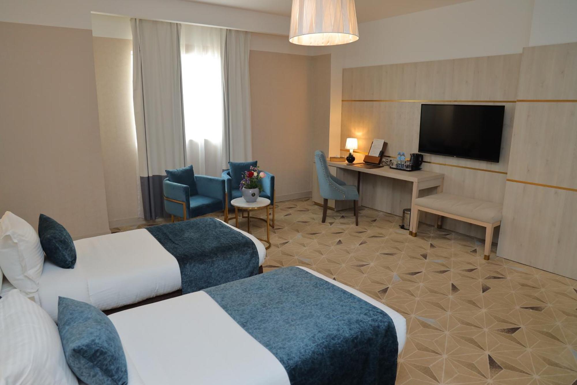 Rodina Hotel Spa & Conferences Oran Zimmer foto