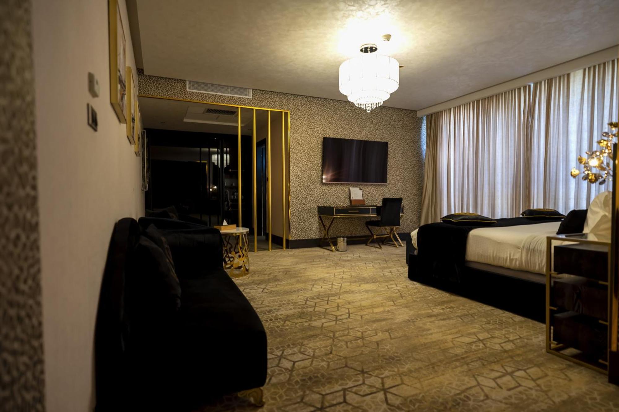 Rodina Hotel Spa & Conferences Oran Zimmer foto